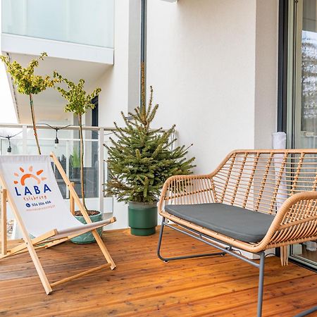 Laba Kolobrzeg Apartamenty Kollataja Z Parkingiem Bagian luar foto
