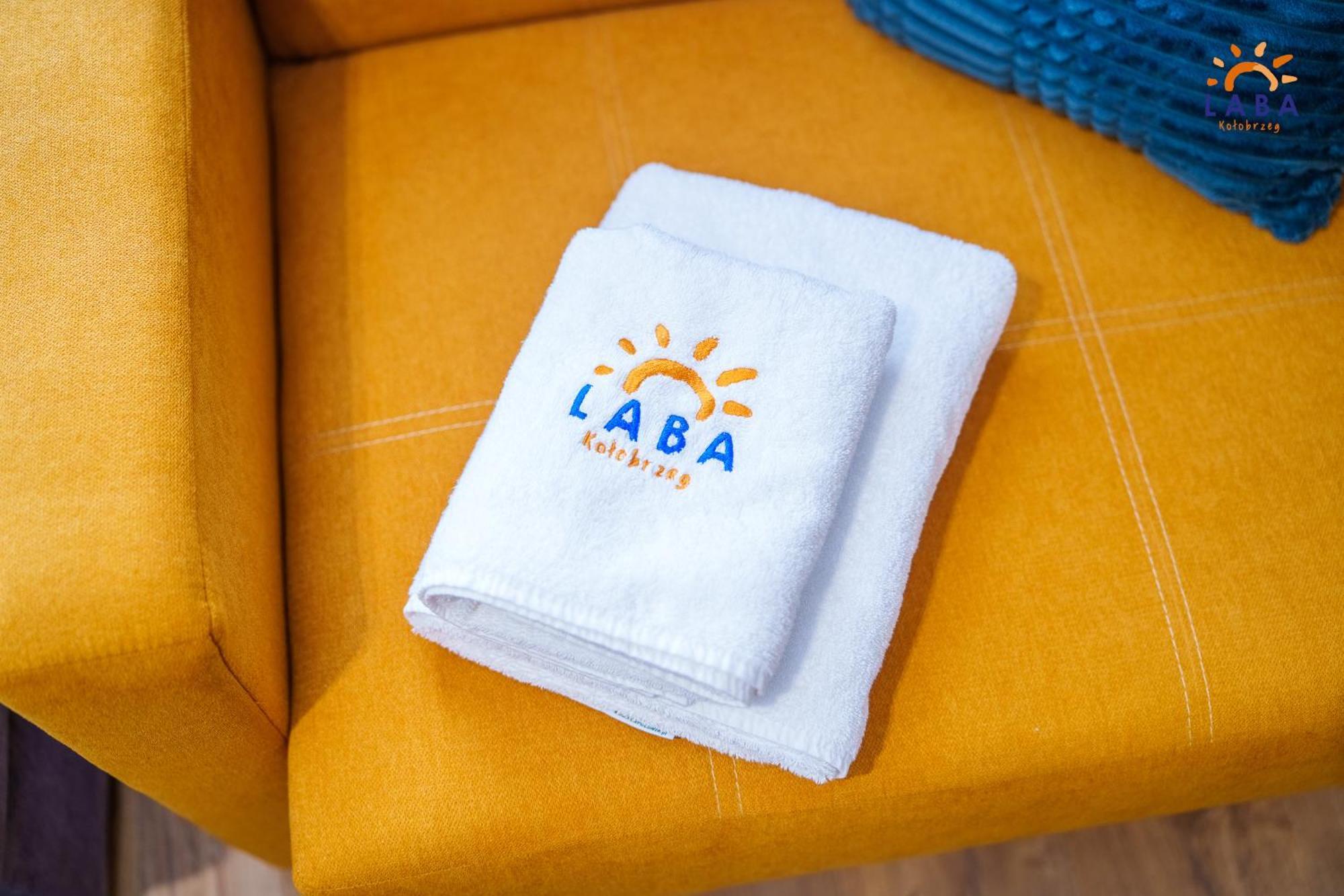 Laba Kolobrzeg Apartamenty Kollataja Z Parkingiem Bagian luar foto