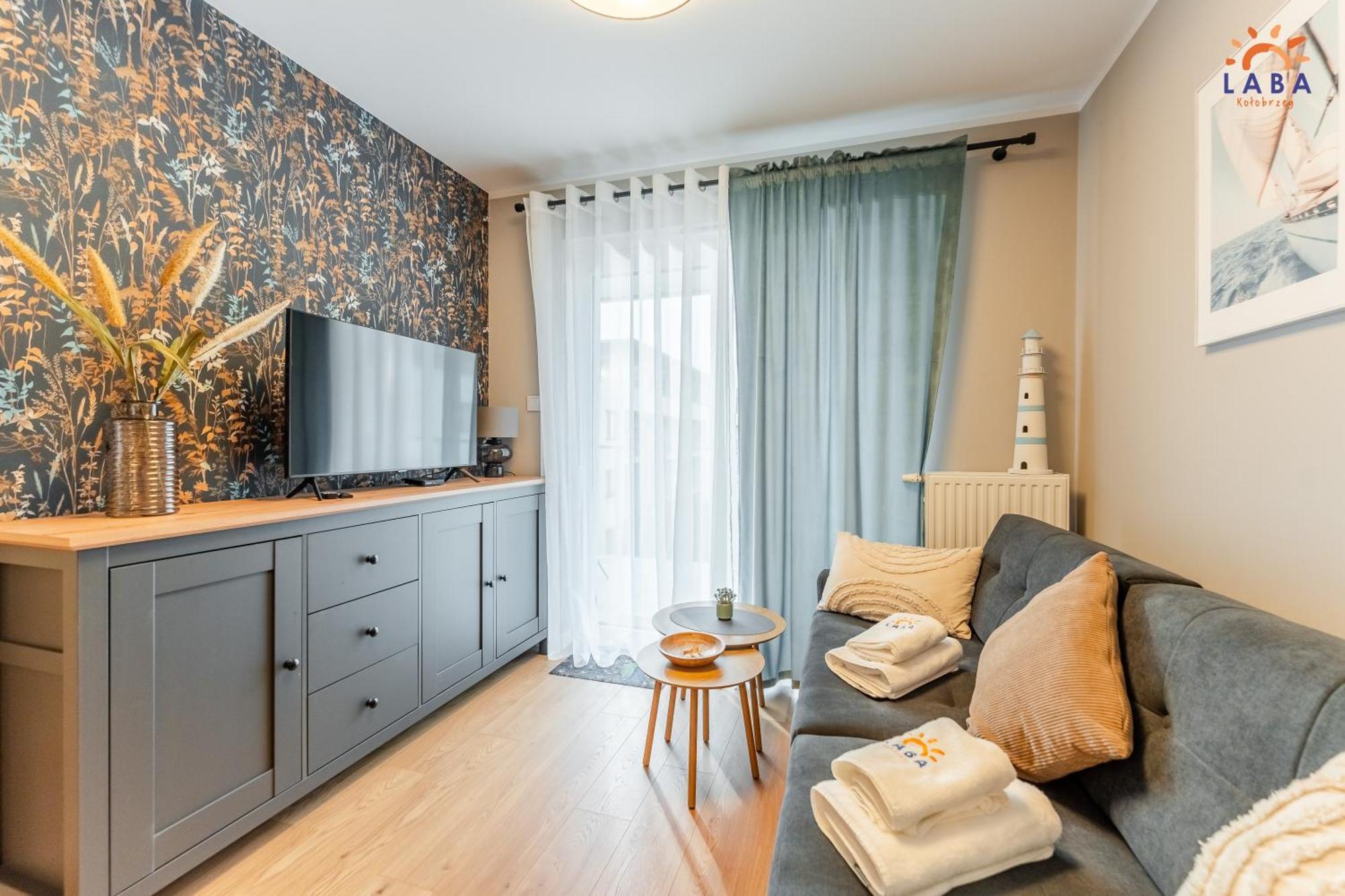 Laba Kolobrzeg Apartamenty Kollataja Z Parkingiem Bagian luar foto