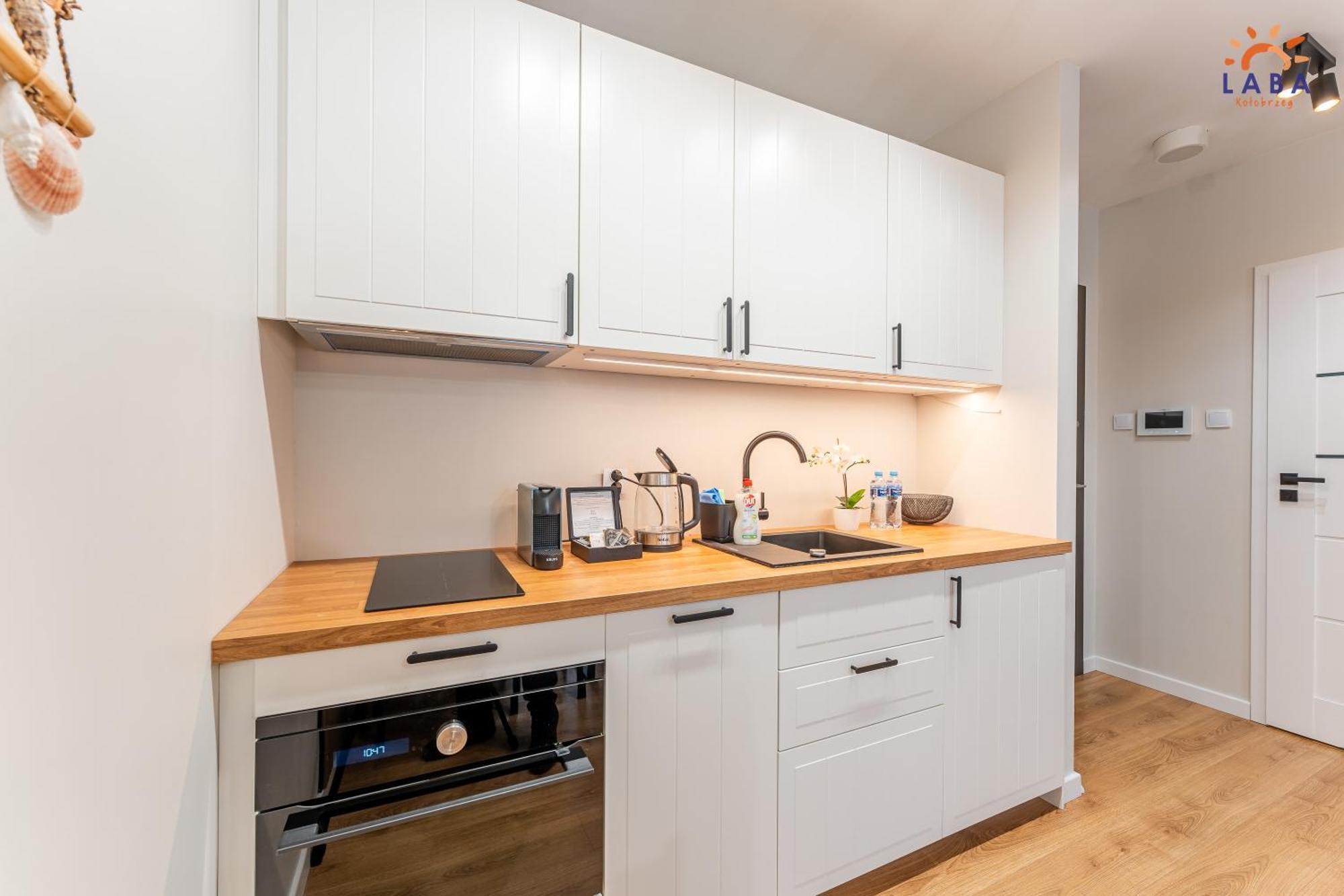Laba Kolobrzeg Apartamenty Kollataja Z Parkingiem Bagian luar foto