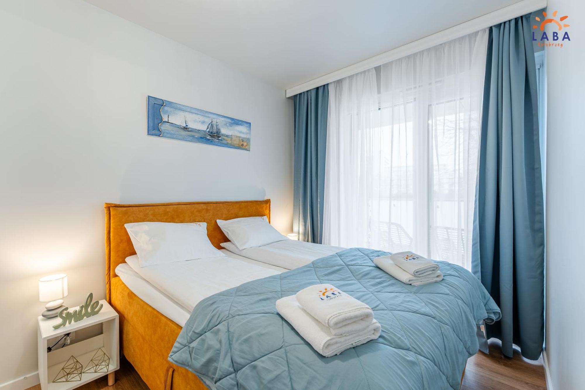 Laba Kolobrzeg Apartamenty Kollataja Z Parkingiem Bagian luar foto