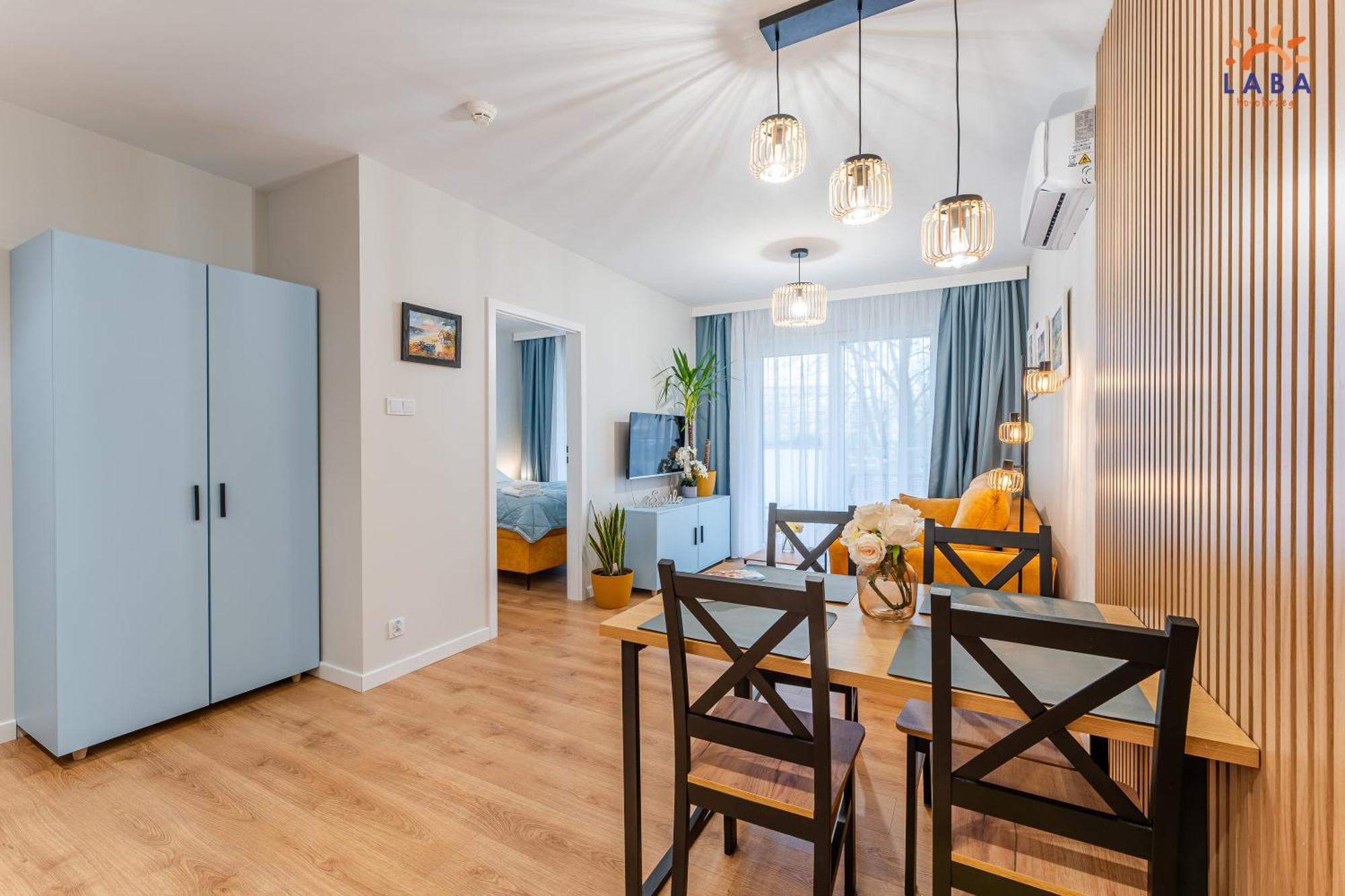 Laba Kolobrzeg Apartamenty Kollataja Z Parkingiem Bagian luar foto